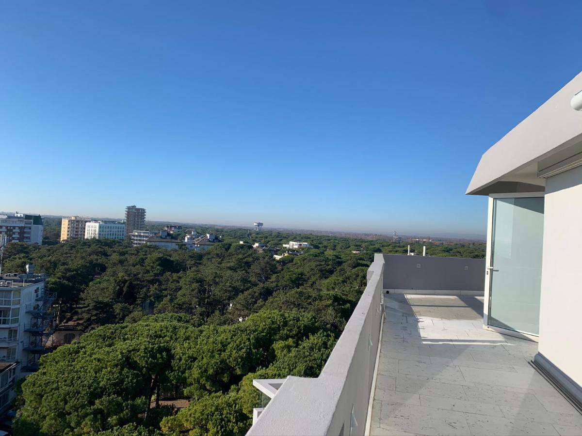 Penthouse Bellavista Apartment ลินญาโน ซับเบียโดโร ภายนอก รูปภาพ