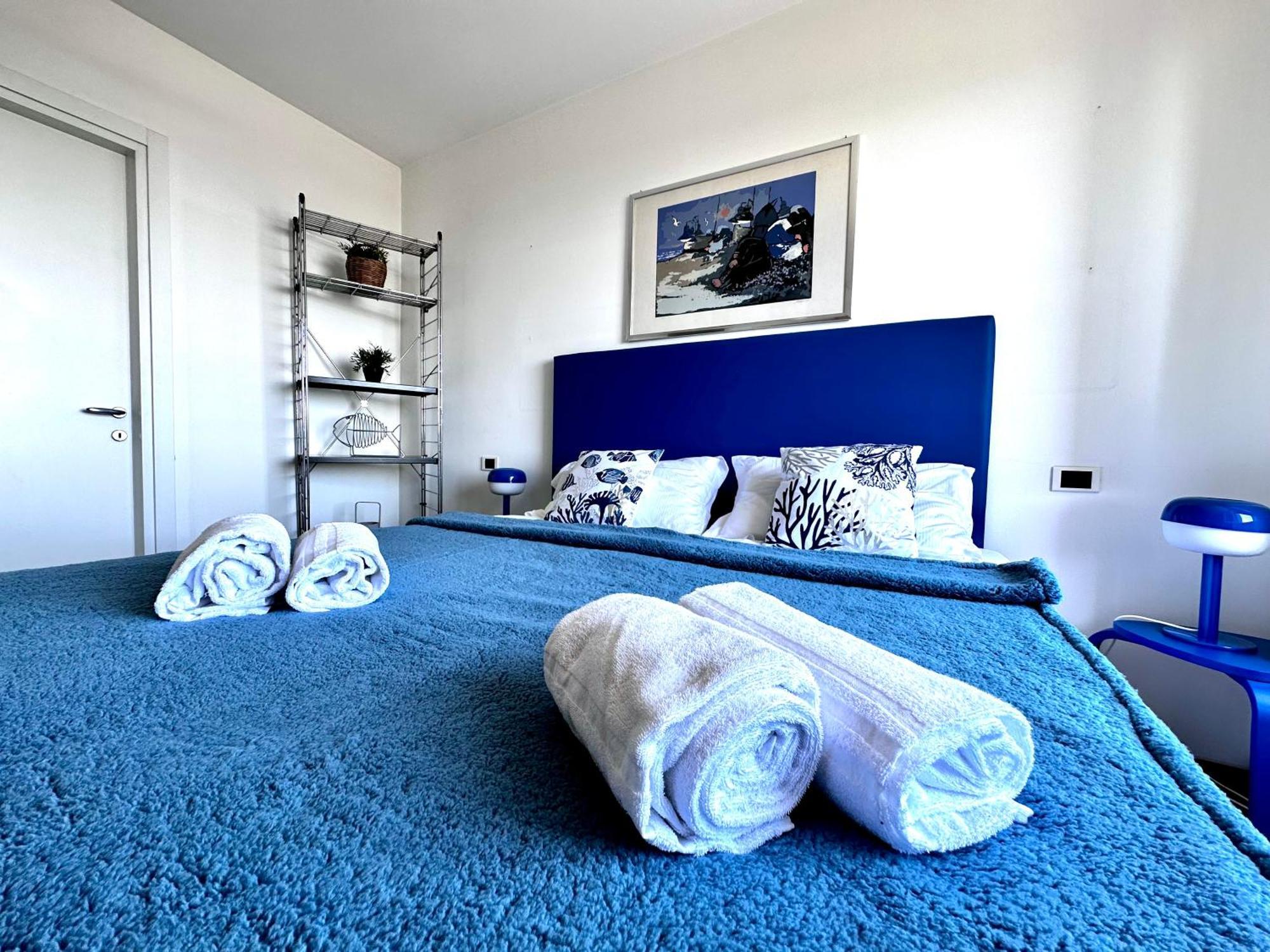 Penthouse Bellavista Apartment ลินญาโน ซับเบียโดโร ภายนอก รูปภาพ