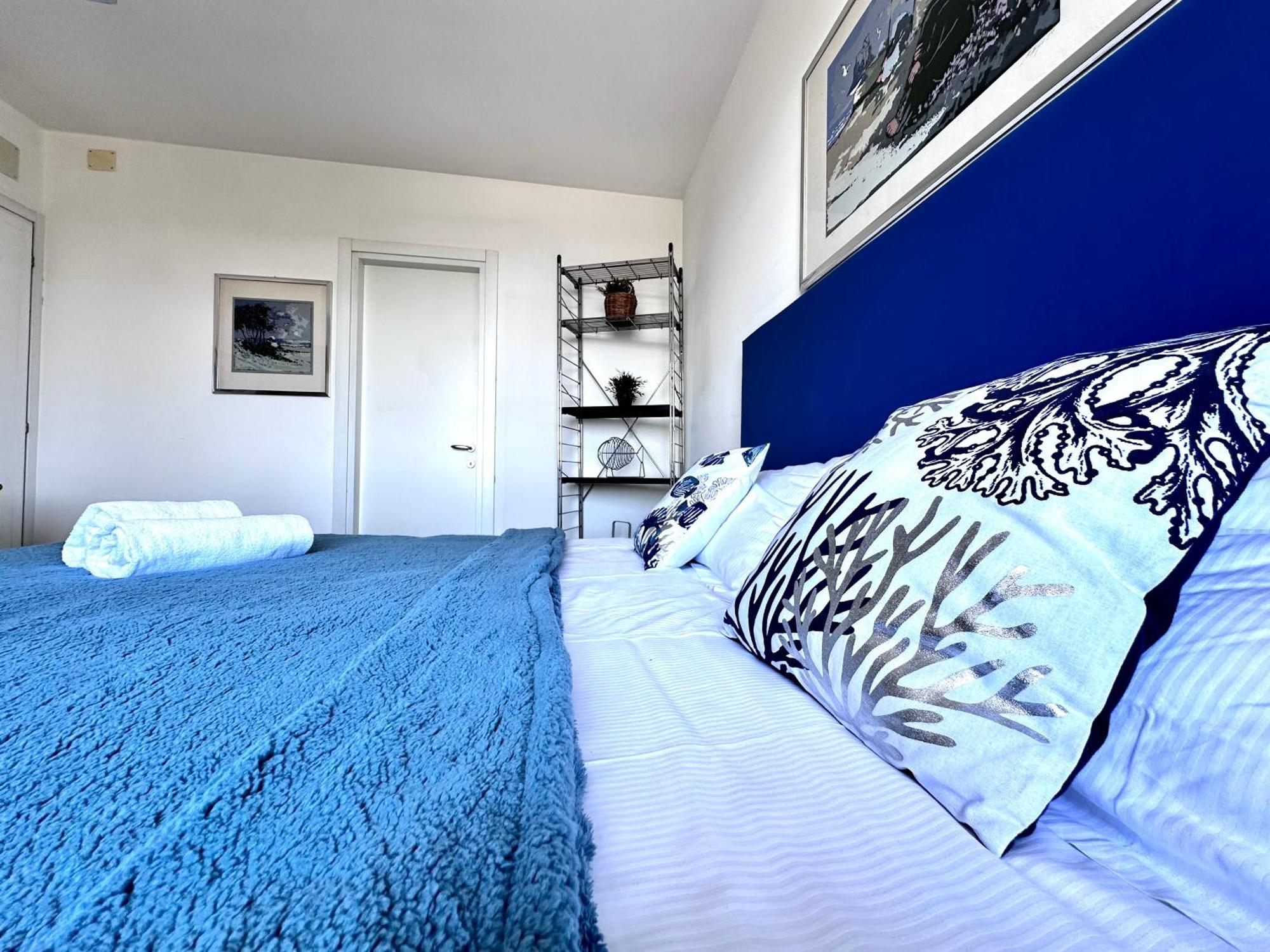Penthouse Bellavista Apartment ลินญาโน ซับเบียโดโร ภายนอก รูปภาพ