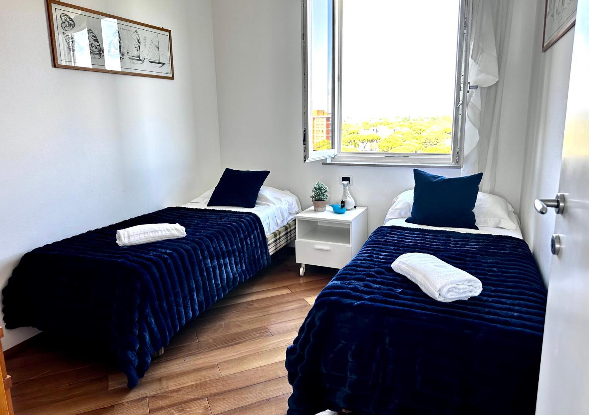 Penthouse Bellavista Apartment ลินญาโน ซับเบียโดโร ภายนอก รูปภาพ
